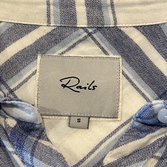 Rails Long Sleeve Button Down Shirt Size S - Picture 12 of 16